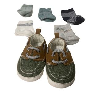 Carters 0-3M baby boat shoe sock bundle